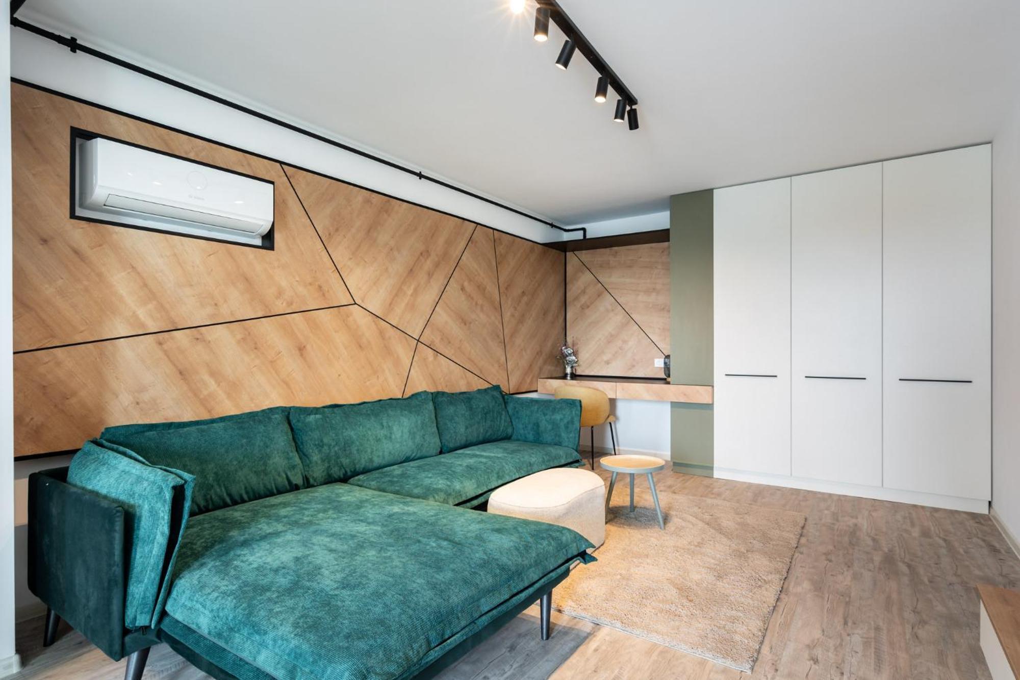 Classy Sassy - Elegant Escape In Timpuri Noi Bucharest Exterior photo