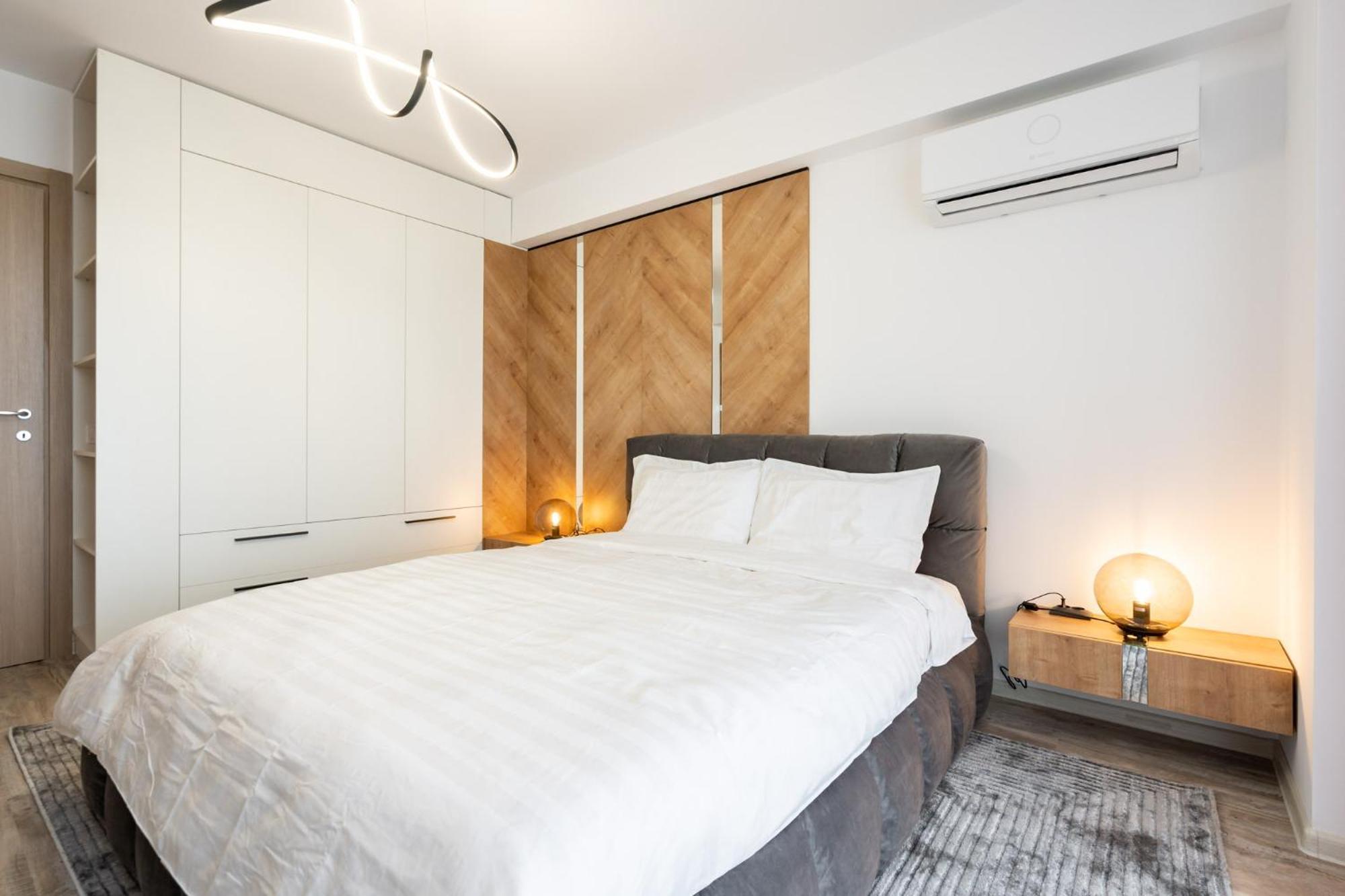 Classy Sassy - Elegant Escape In Timpuri Noi Bucharest Exterior photo
